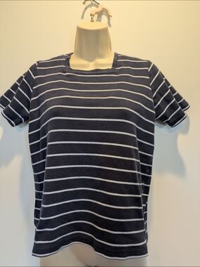 croft & barrow Navy and White Striped Short Sleeve Tee Size Small